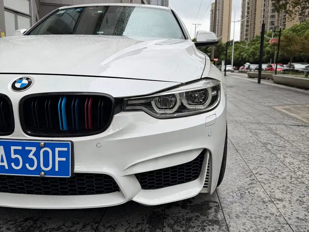 BMW 3 Series 2017 — фото 12