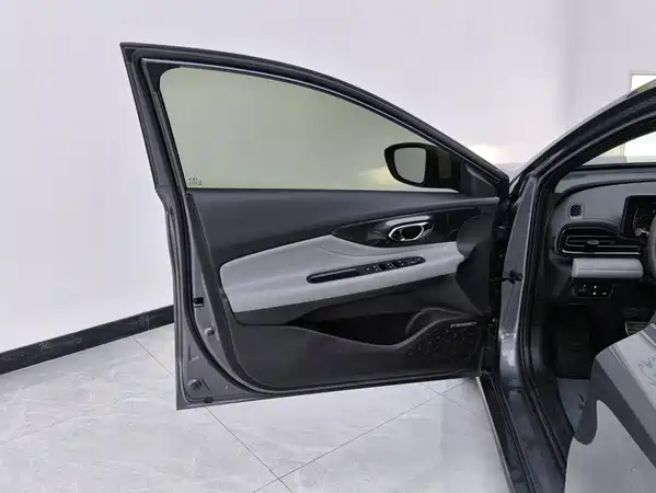 GAC Trumpchi Empow 2023