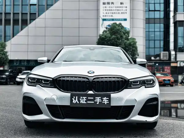 BMW 3 Series 2022