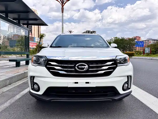 GAC Trumpchi GS4 2016