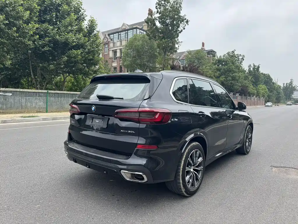 BMW X5 2022 — фото 9