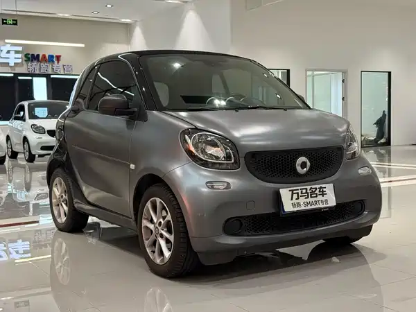 smart fortwo 2018