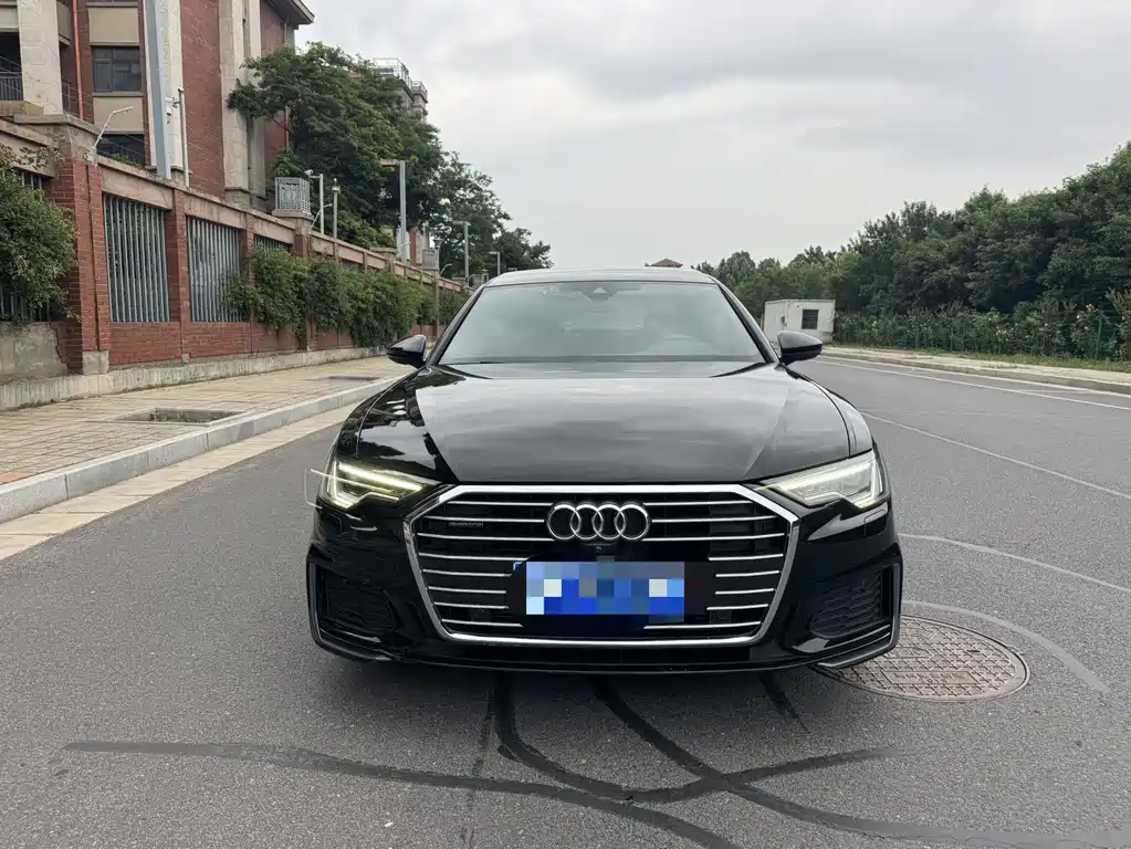 Audi A6L 2022 — фото 2