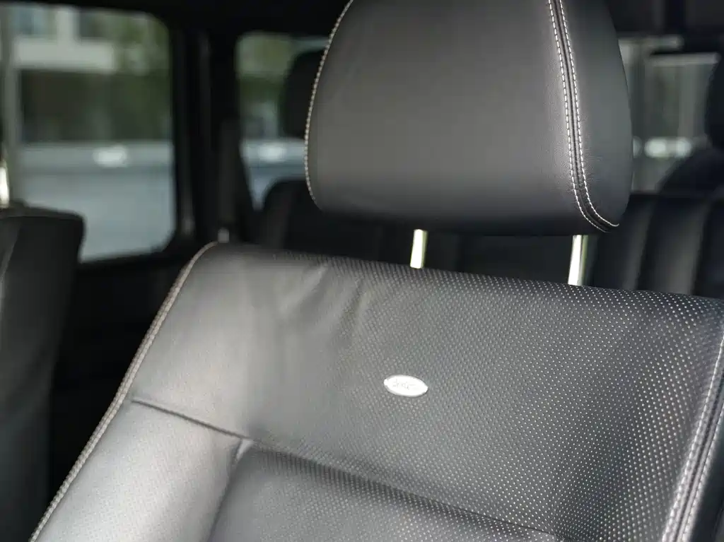 Mercedes-Benz G-Class AMG 2010 — фото 20