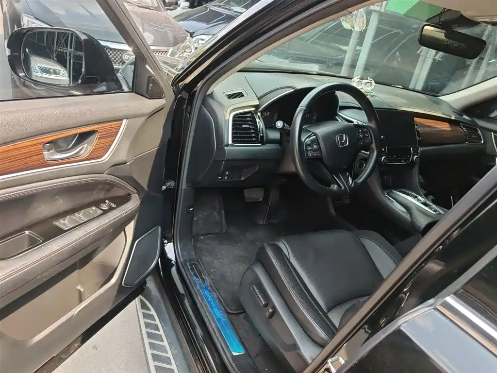 Honda Avancier 2018 — фото 12