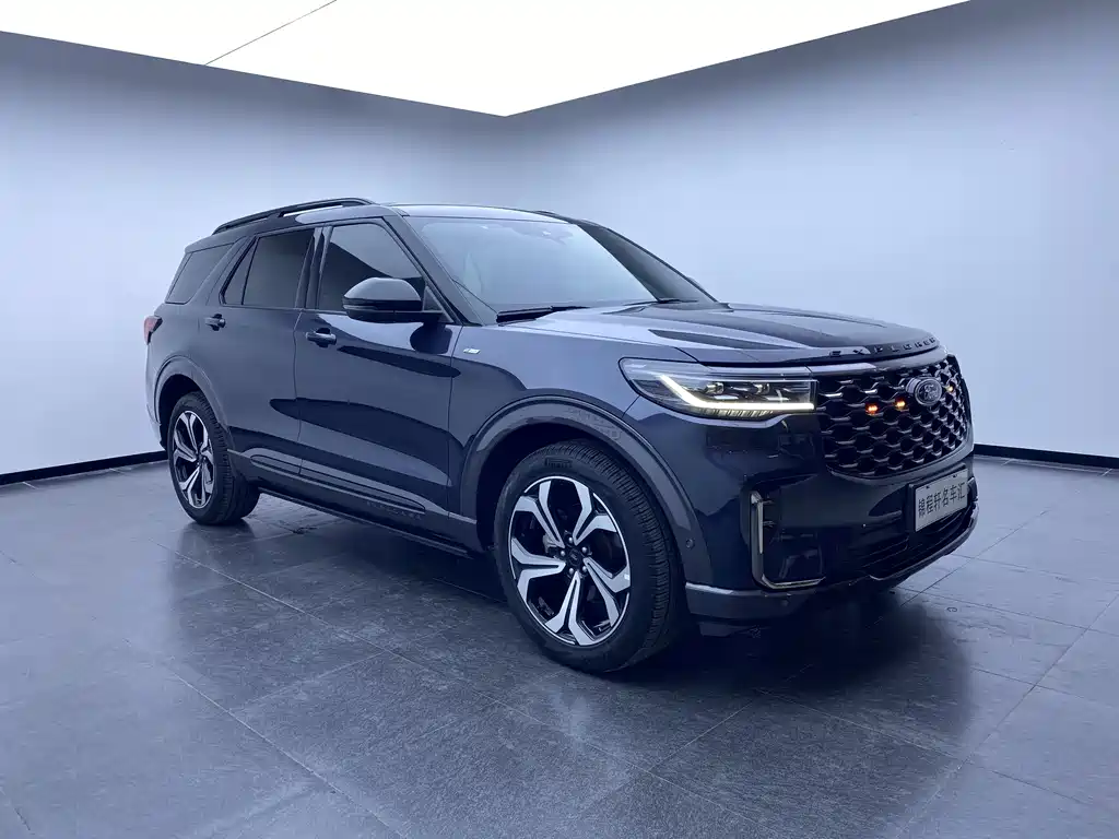 Ford Explorer 2023