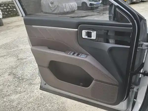 Wuling 560 2026
