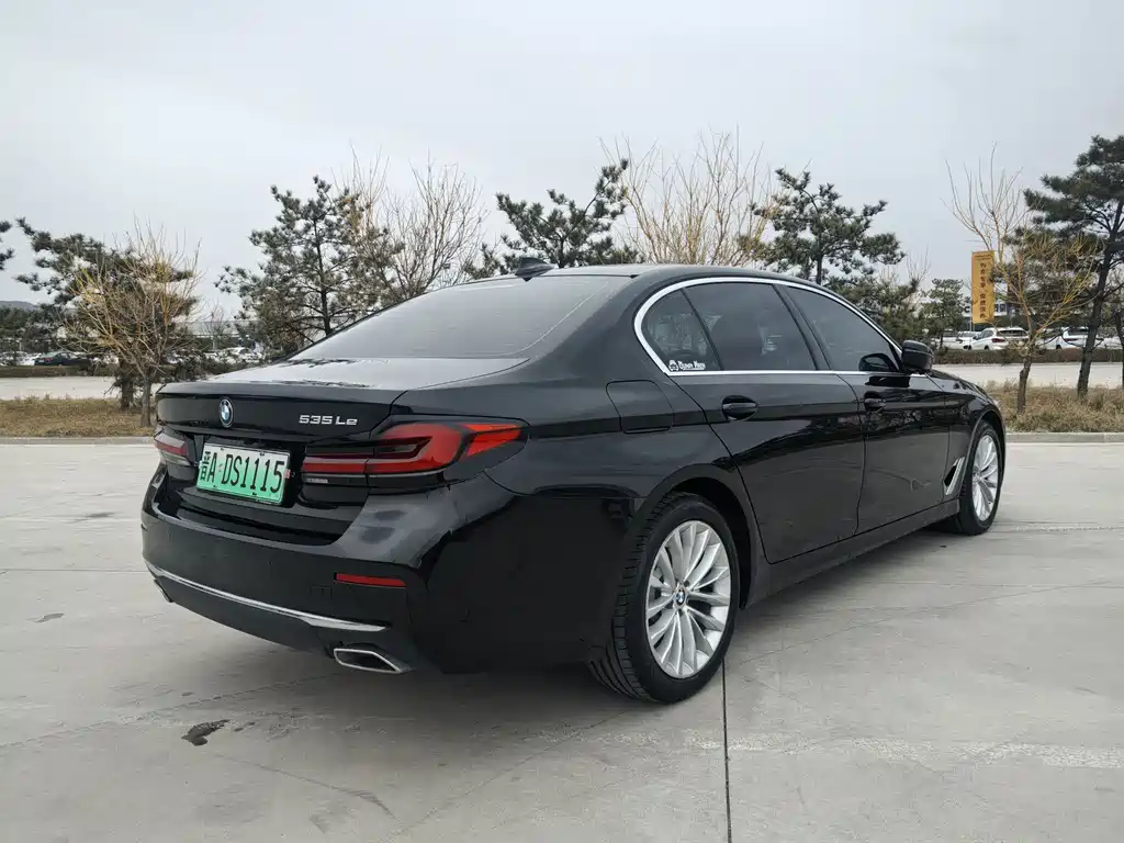 BMW 5 Series New Energy 2021 — фото 3