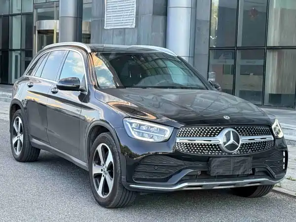 Mercedes-Benz GLC 2023