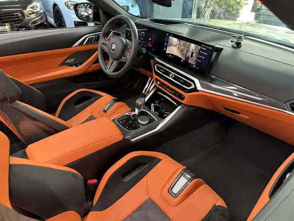 BMW M4 2024