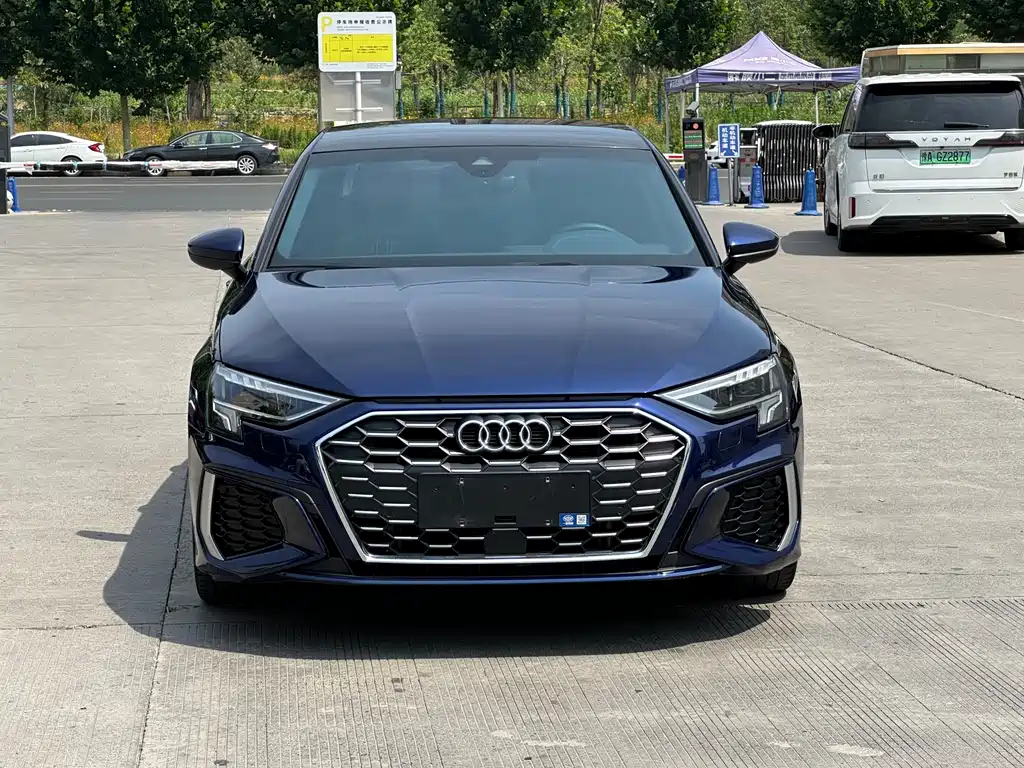 Audi A3 2022 — фото 3