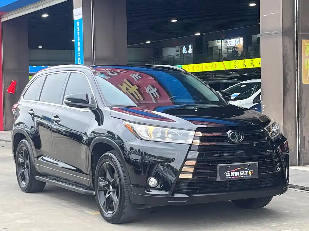 Toyota Highlander 2020 — фото 10