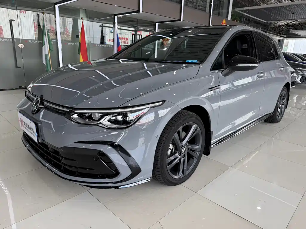 Volkswagen Golf 2023