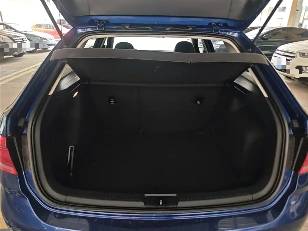 Volkswagen Gran Lavida 2015 — фото 19