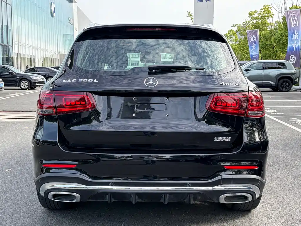 Mercedes-Benz GLC 2020 — фото 16