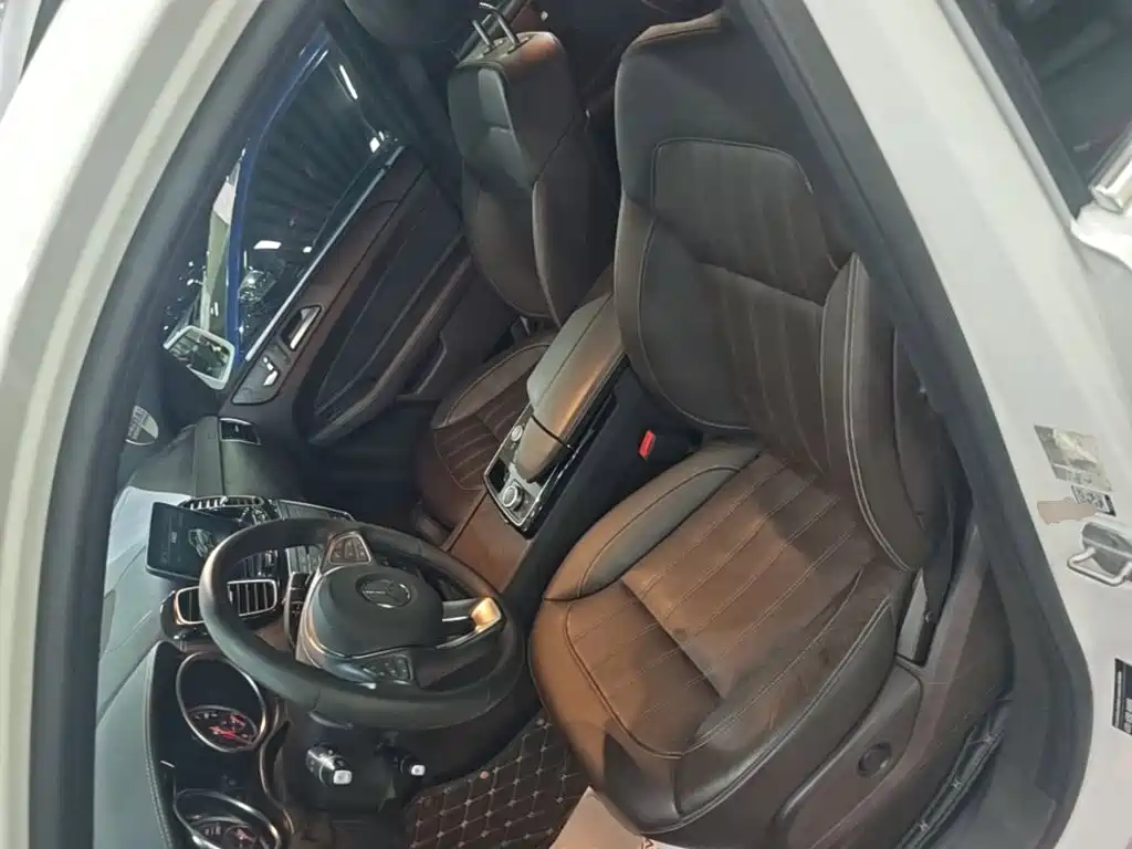 Mercedes-Benz GLE 2017 — фото 15