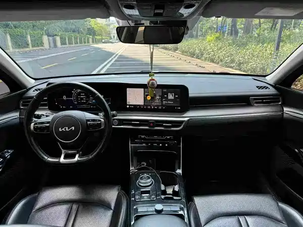 Kia K5 2021