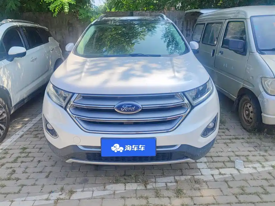 Ford Edge 2018 — фото 2