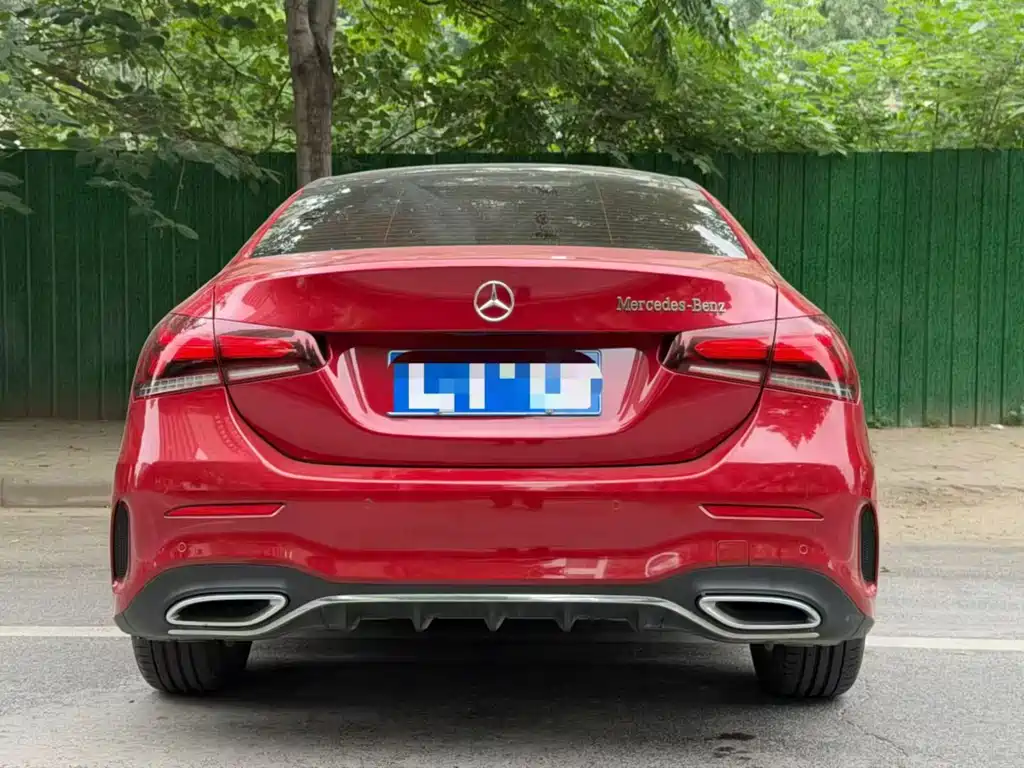Mercedes-Benz A-Class 2022 — фото 8