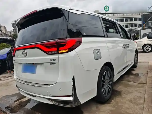 GAC Trumpchi M8 2021