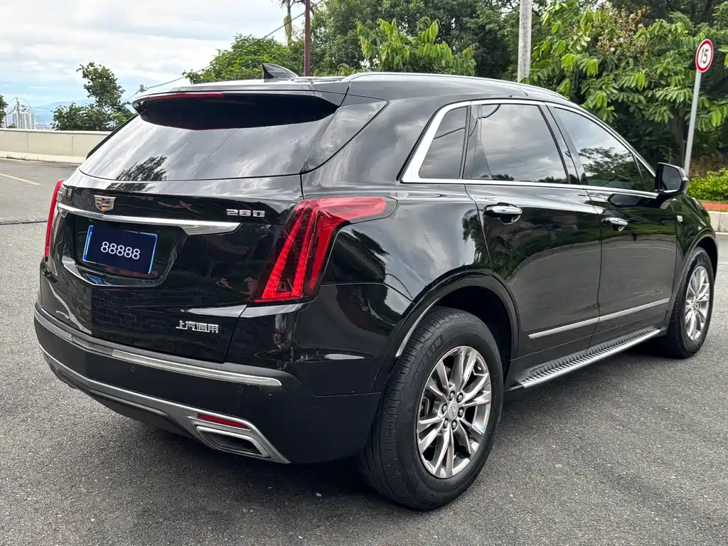 Cadillac XT5 2019 — фото 16