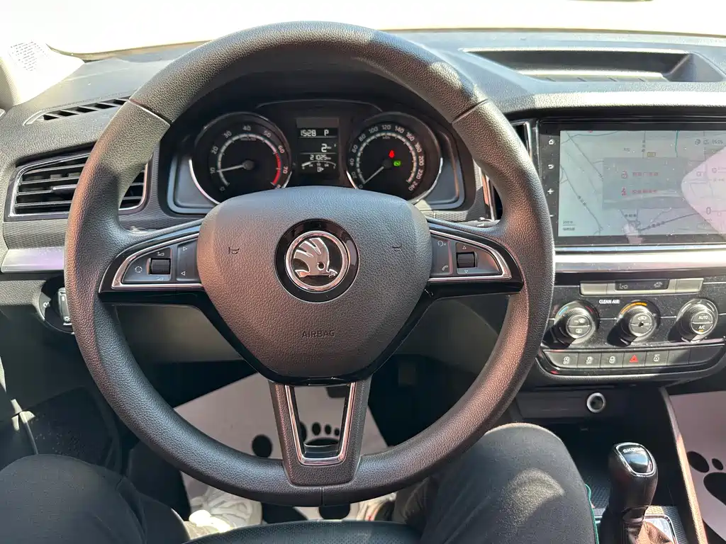 Skoda Kamiq 2023 — фото 14