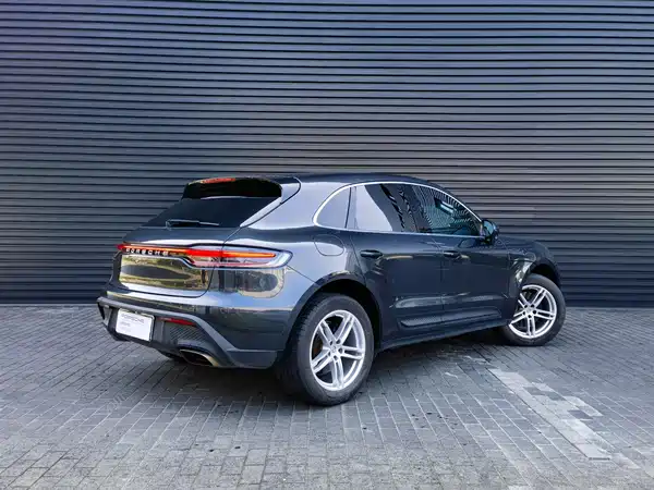 Porsche Macan 2023