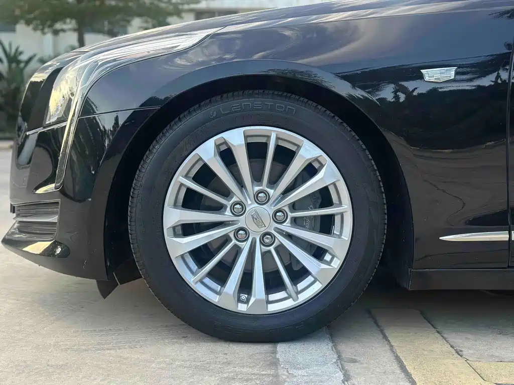 Cadillac CT6 2017 — фото 14