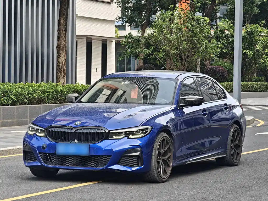 BMW 3 Series 2020 — фото 1
