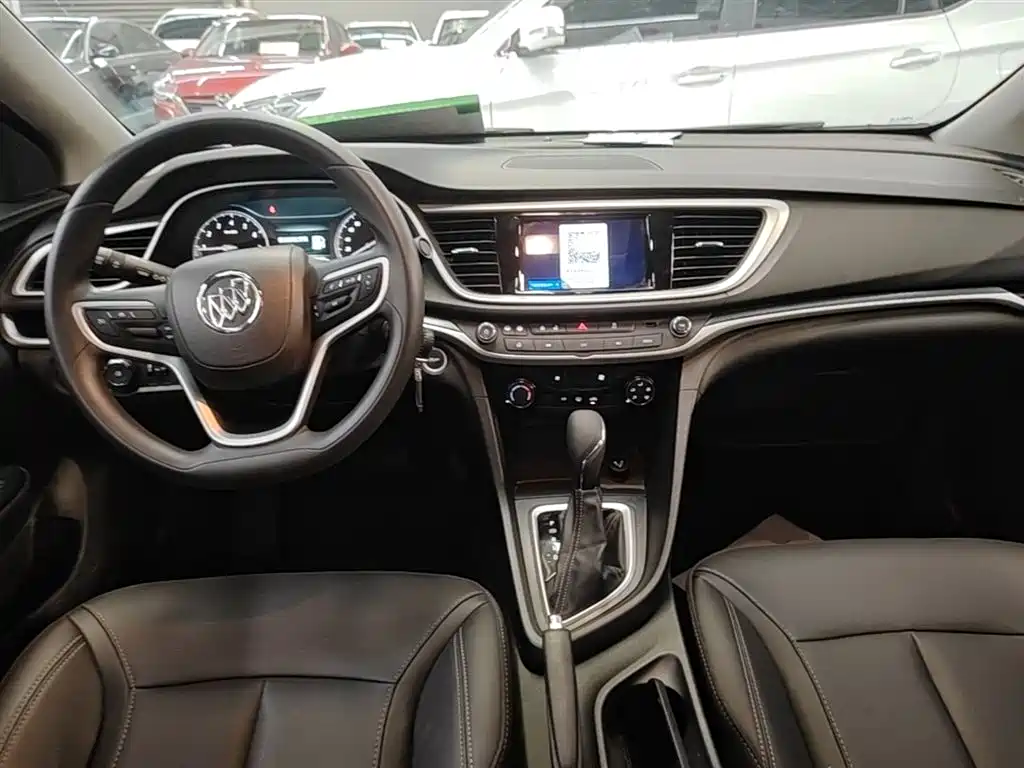 Buick Excelle 2022 — фото 10