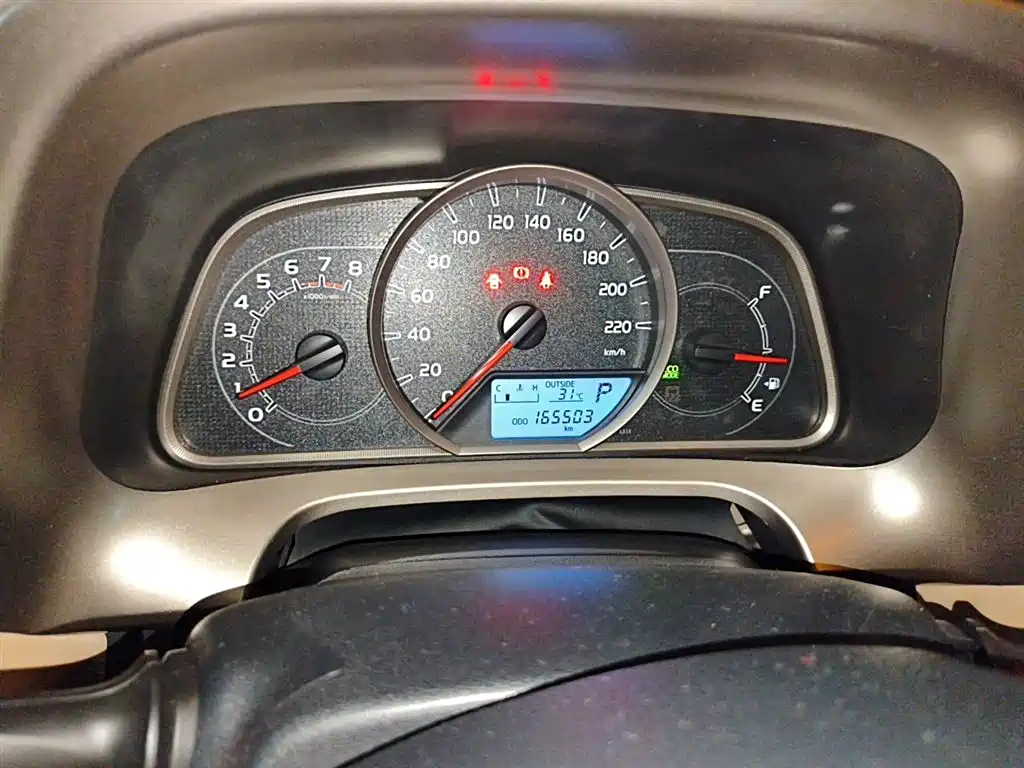 Toyota RAV4 2015 — фото 12