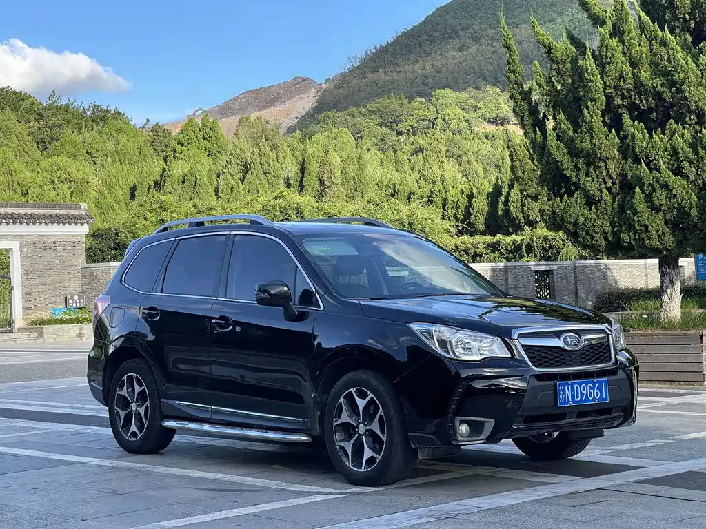 Subaru Forester 2016 — фото 3