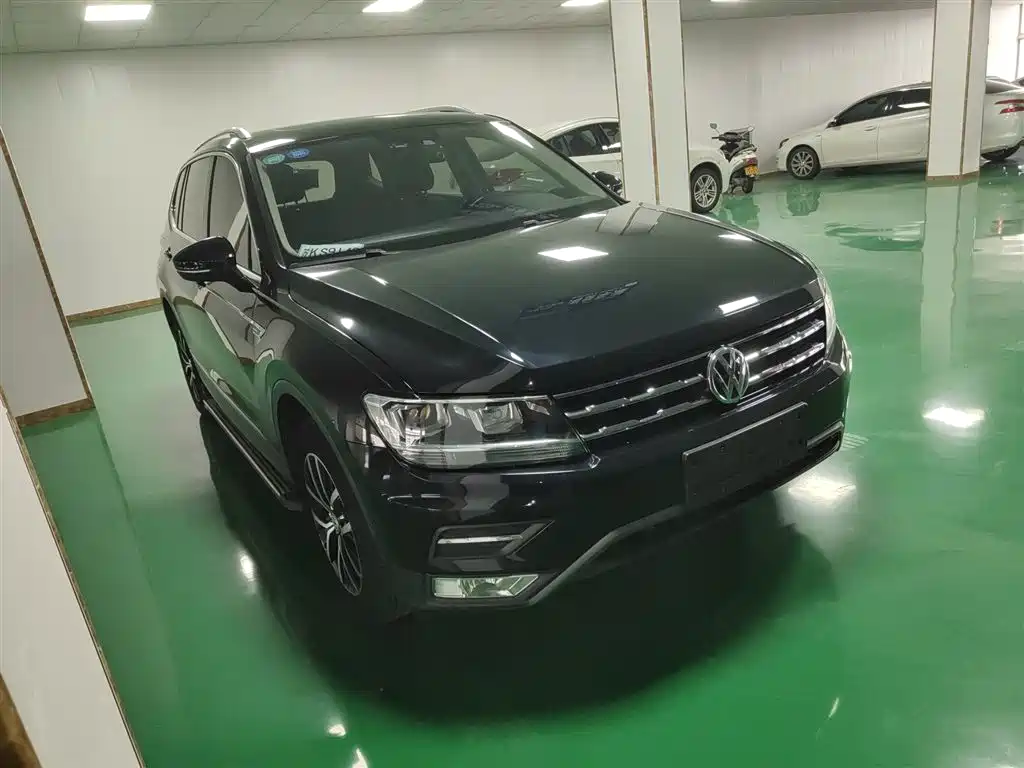 Volkswagen Tiguan L 2018 — фото 22