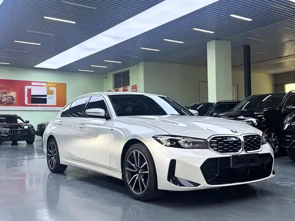 BMW 3 Series 2025