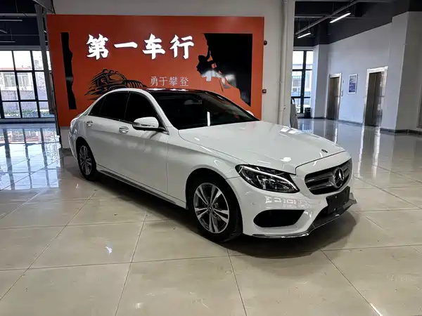Mercedes-Benz C-Class 2018