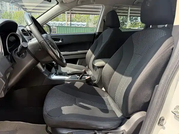 GAC Trumpchi GS5 2014