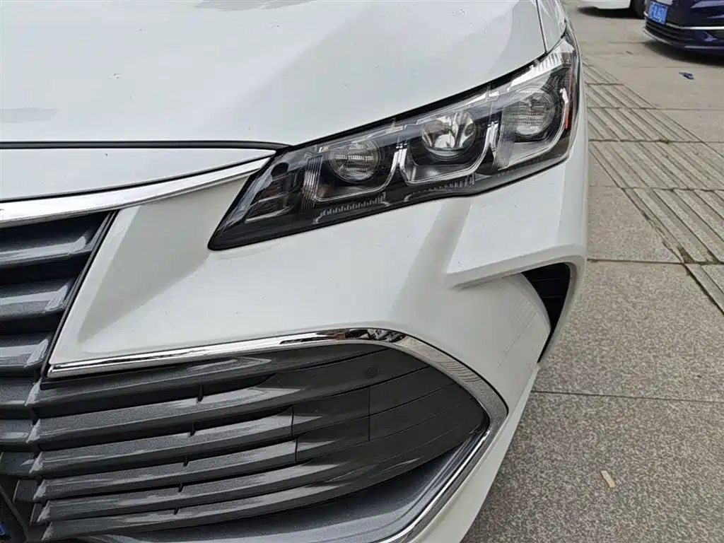 Toyota Avalon 2021 — фото 24