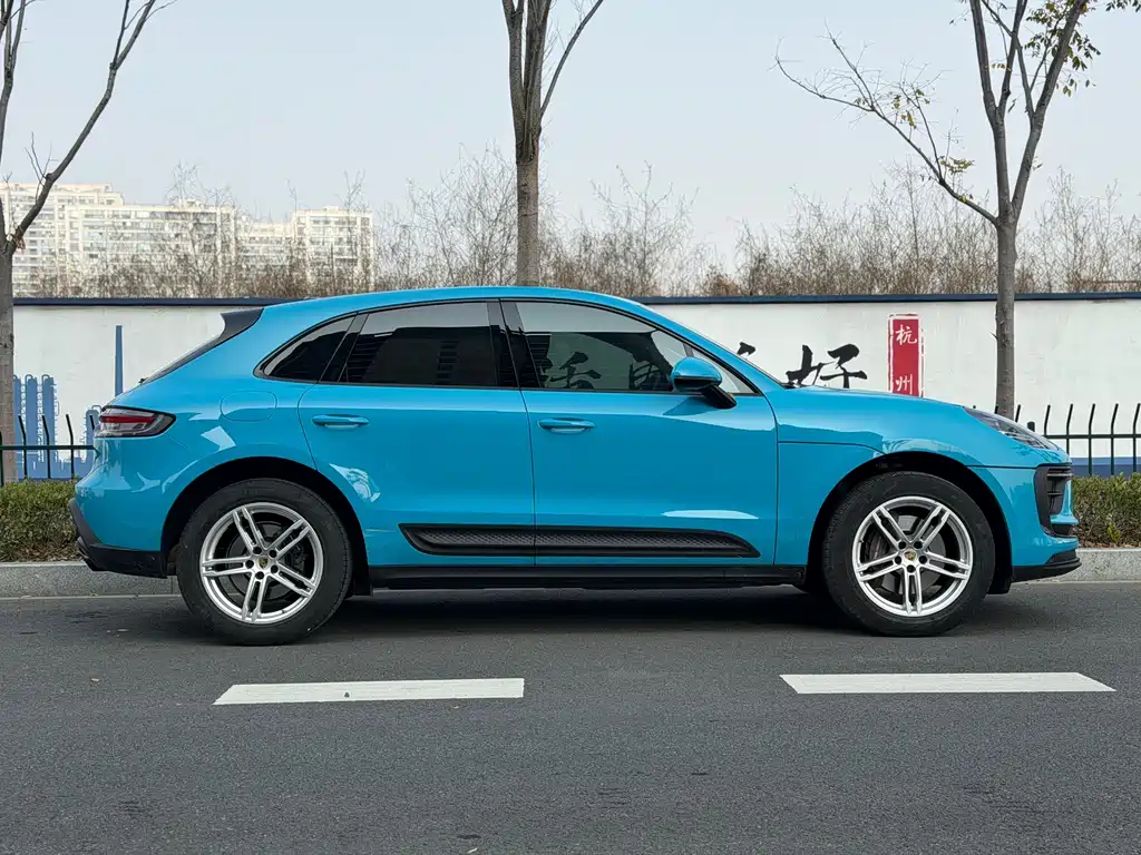Porsche Macan 2022 — фото 15