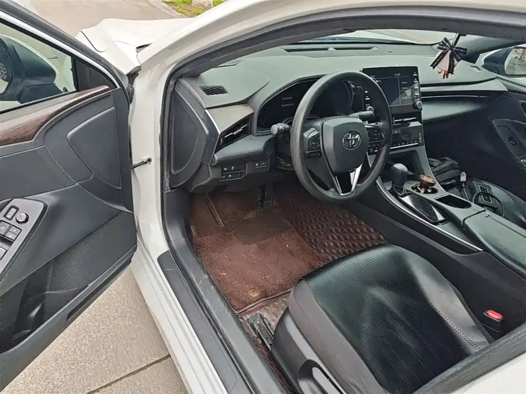 Toyota Avalon 2021 — фото 16