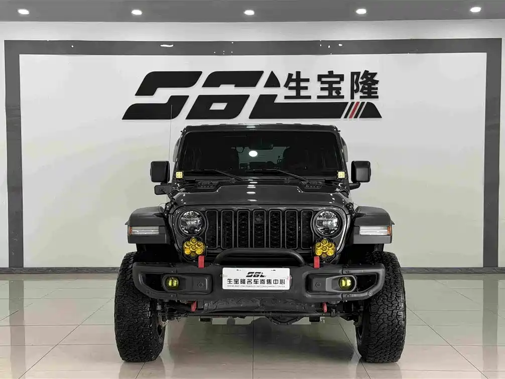 Jeep Wrangler 2021 — фото 2