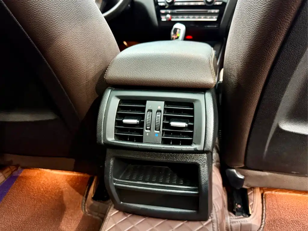 BMW X3 2016 — фото 18