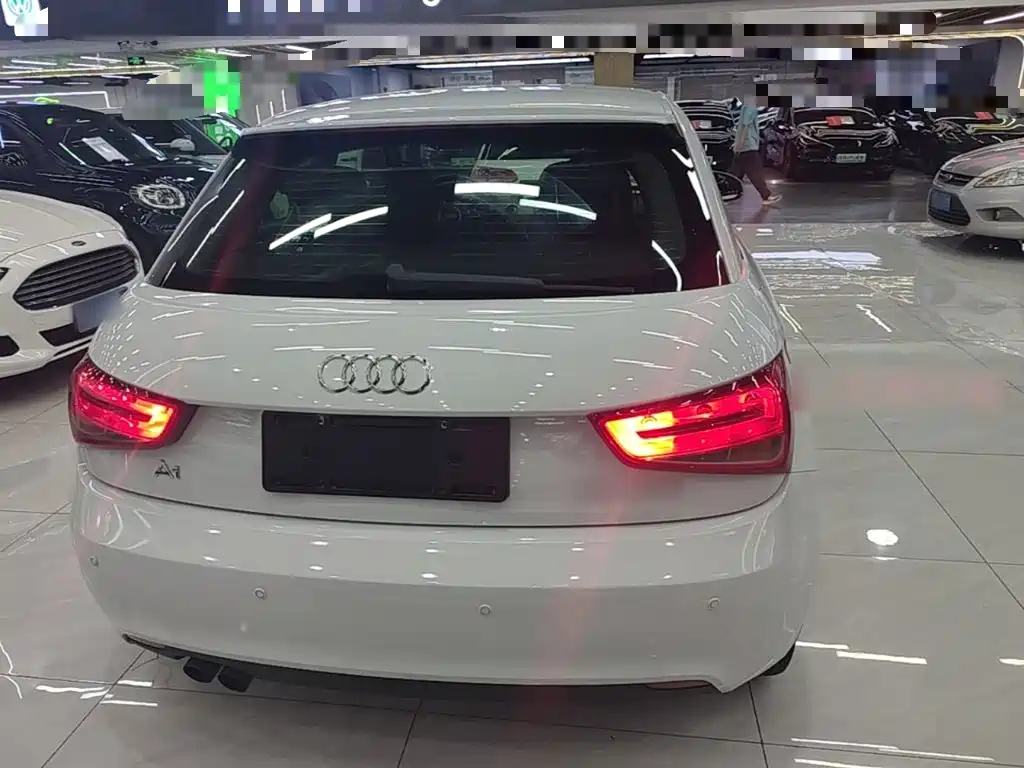 Audi A1 2015