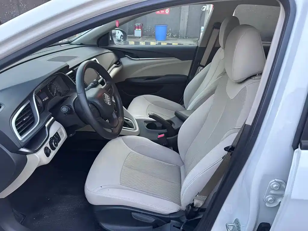 Buick Excelle 2019