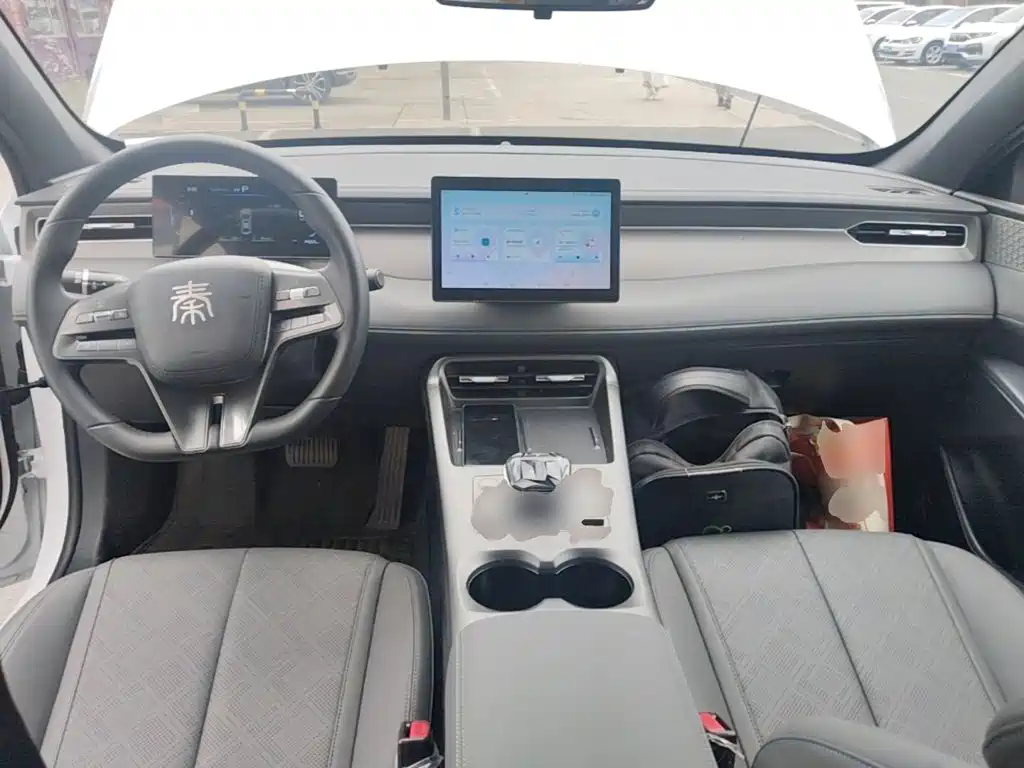 BYD Qin PLUS 2025 — фото 10
