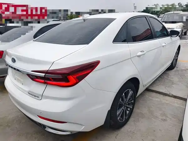 Ford Escort 2021