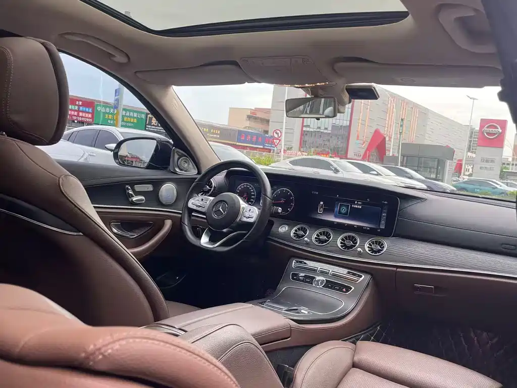 Mercedes-Benz E-Class 2020 — фото 6