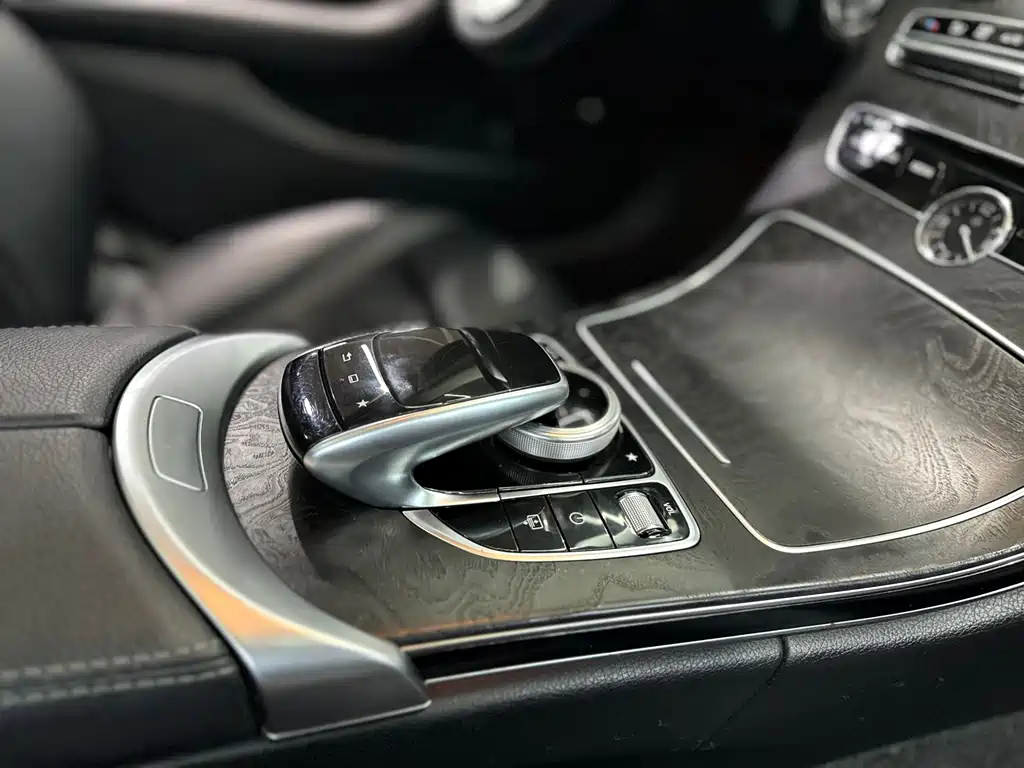 Mercedes-Benz C-Class 2016 — фото 32