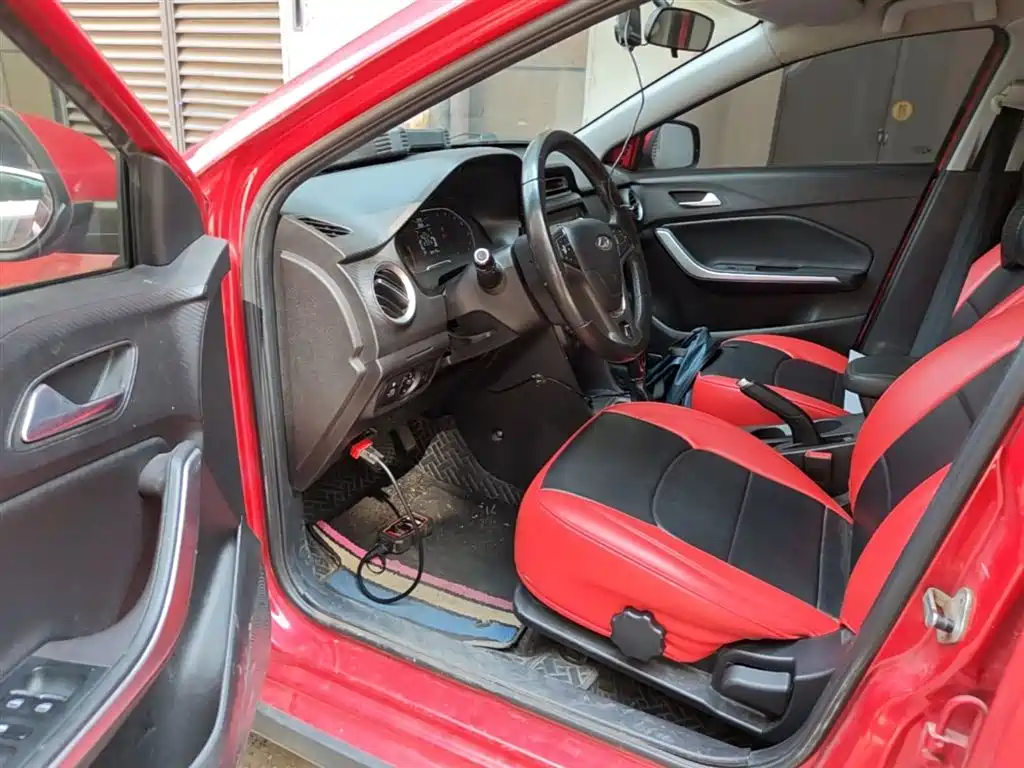 Chery Tiggo 3x 2018 — фото 16