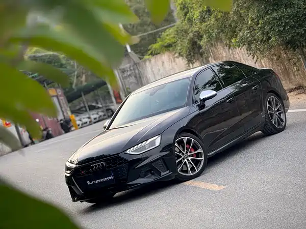 Audi S4 2024