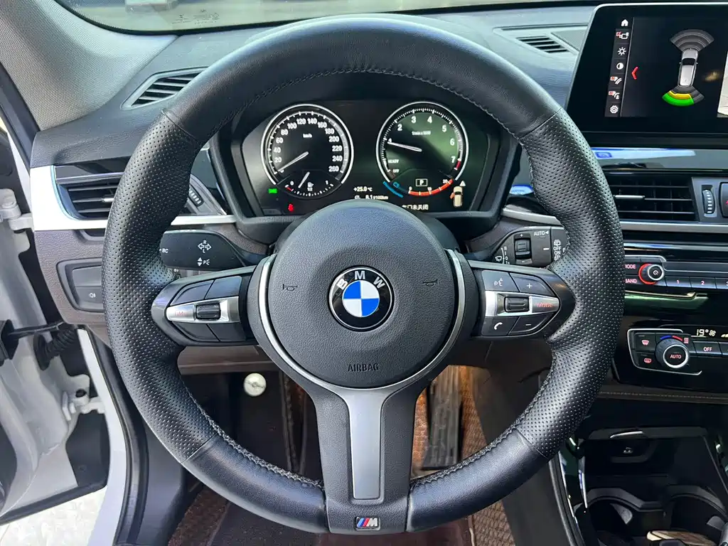 BMW X1 2022